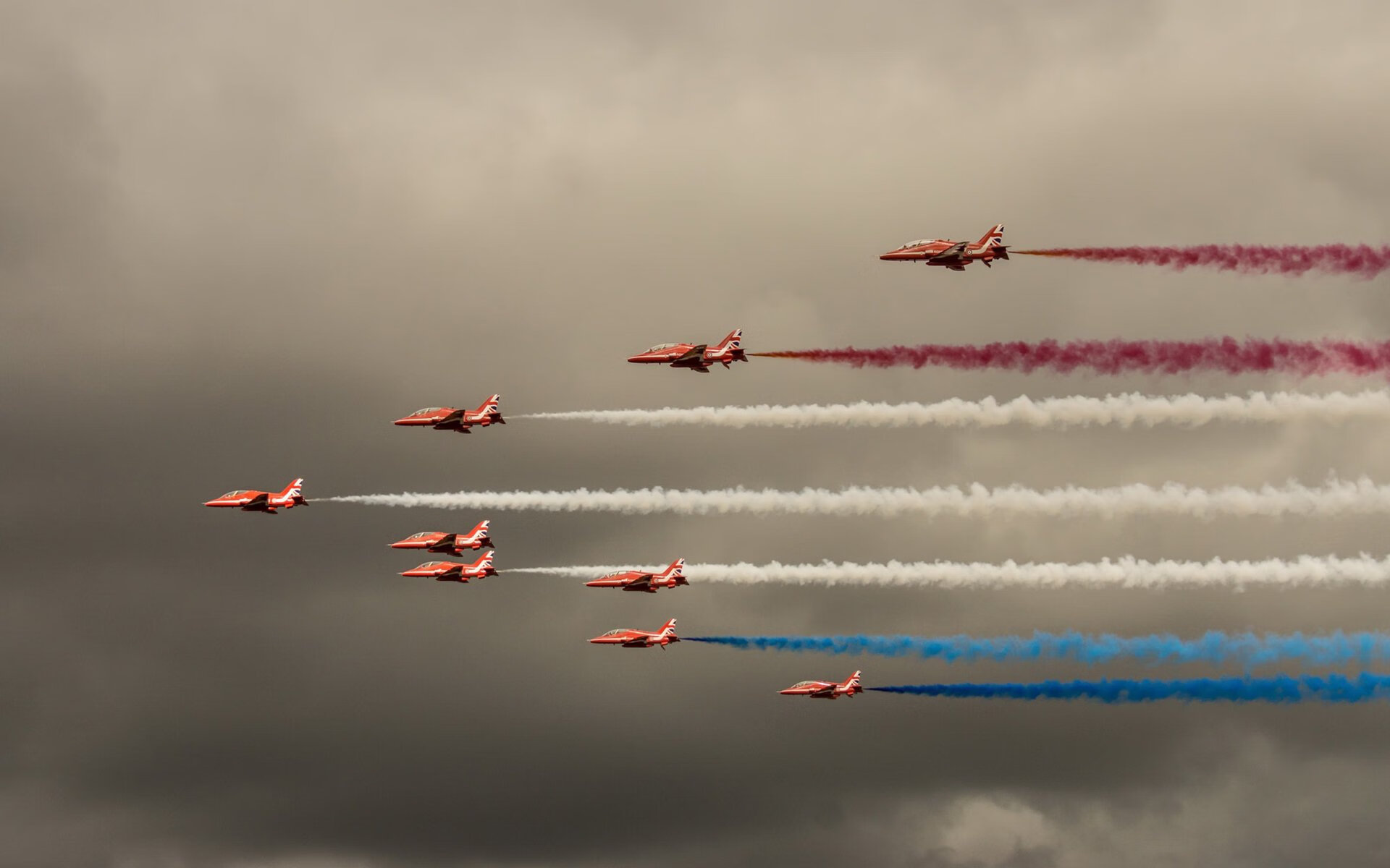 “百年经典赛段再现!”——传奇路线燃爆春秋战场,春秋玩游戏传奇