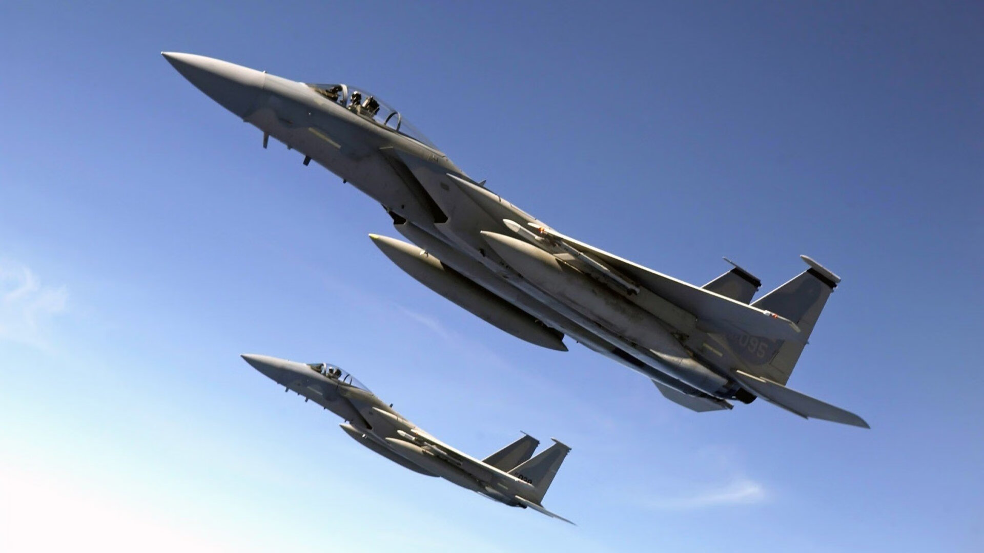 巴黎圣日尔曼豪掷巨资签约欧洲多名顶级球员，巴黎圣日尔曼转会新闻