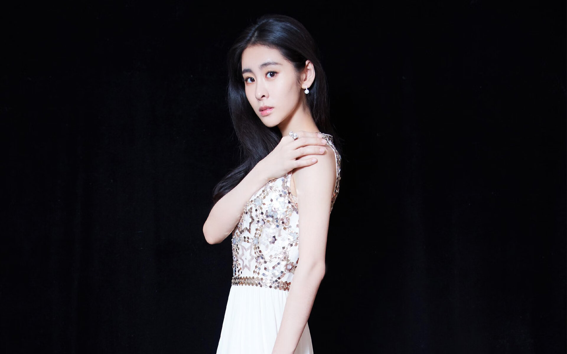 北京首钢球队新人崭露头角,北京首钢球队新人崭露头角是谁